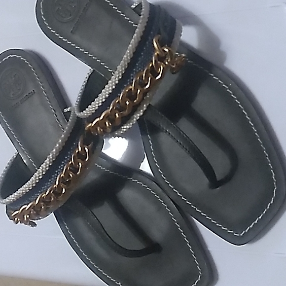 Sandals - Picture 2 of 4